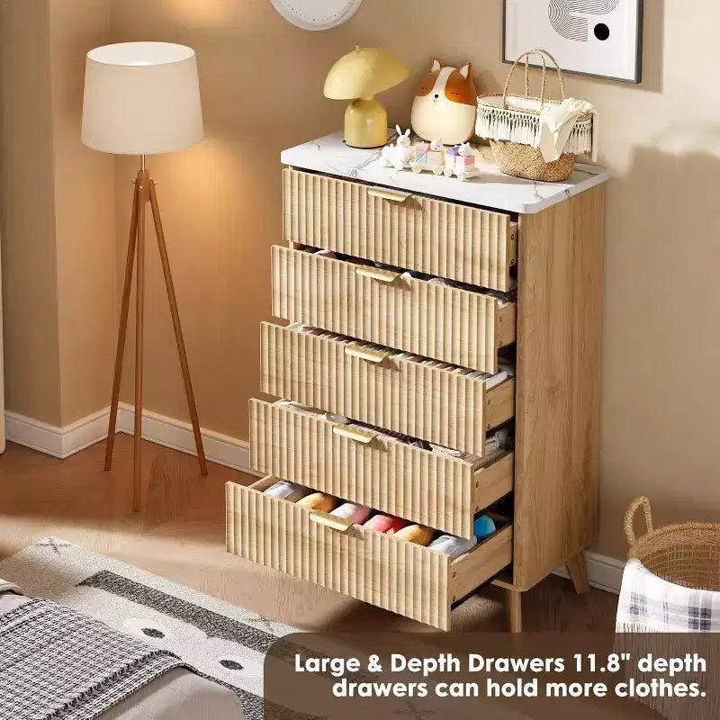 Modern Fluted Dresser with 5 Deep Drawers, 47.2 Tall Curved Profile Chest for Bedroom, Living Room, Kids Room & Hallway